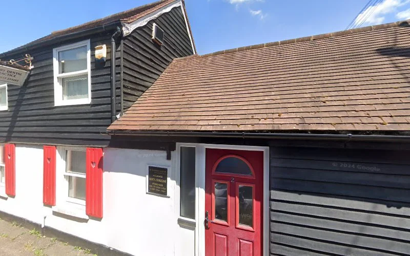 Family Dental Practice - Dental clinic in Brentwood