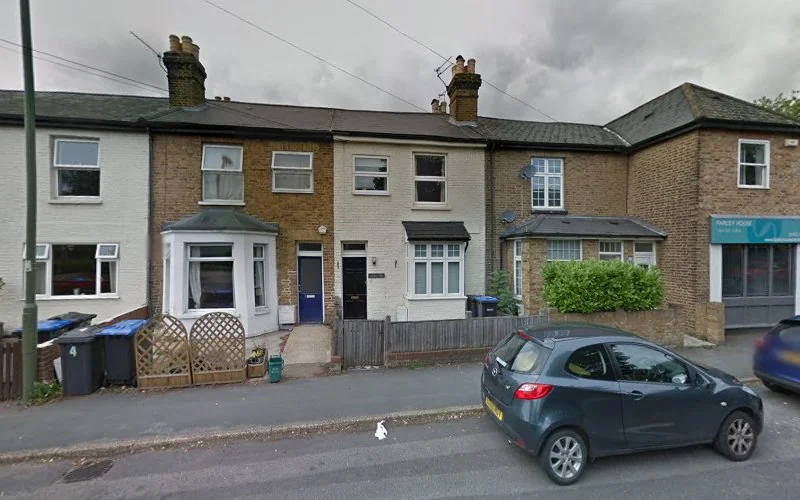 Betley Dr Christine - Dental clinic in Chertsey