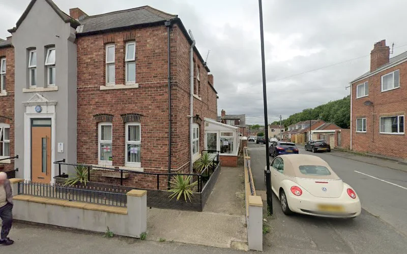 Ganon J - Dentist in Houghton le Spring