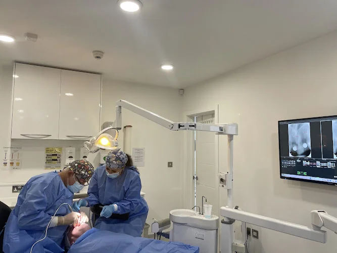 White Orchid Dental & Wellbeing Clinic - Dentist in Nottingham