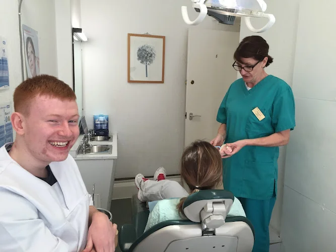 Chong Kwan Dental Care - Dentist in Dunfermline