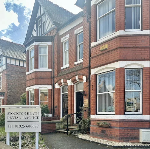 Stockton Heath Dental and Implant Centre | Dentist Warrington | Composite Bonding | Invisalign Provider Warrington - Dentist in Warrington