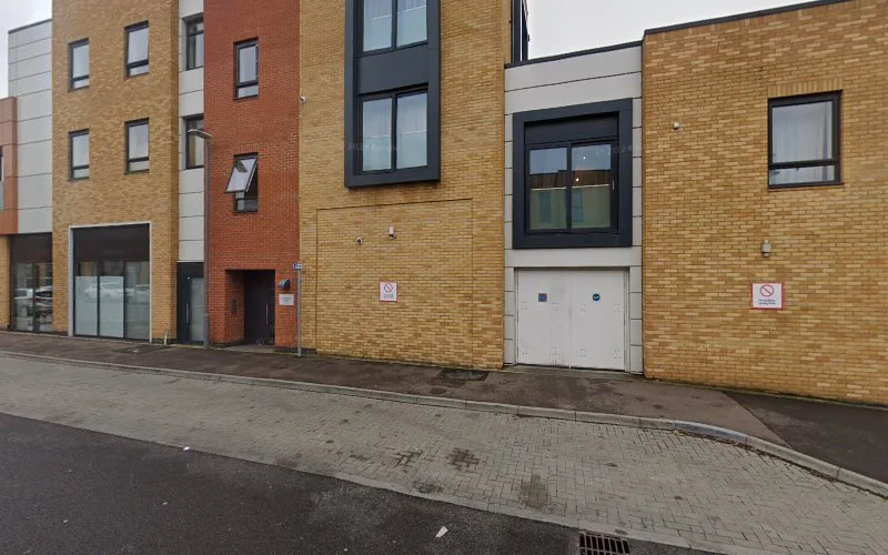 Rinse Dental Hygiene Island - Dental clinic in Milton Keynes