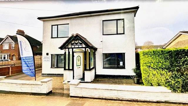 White House Dental Practice - Dental clinic in Woking