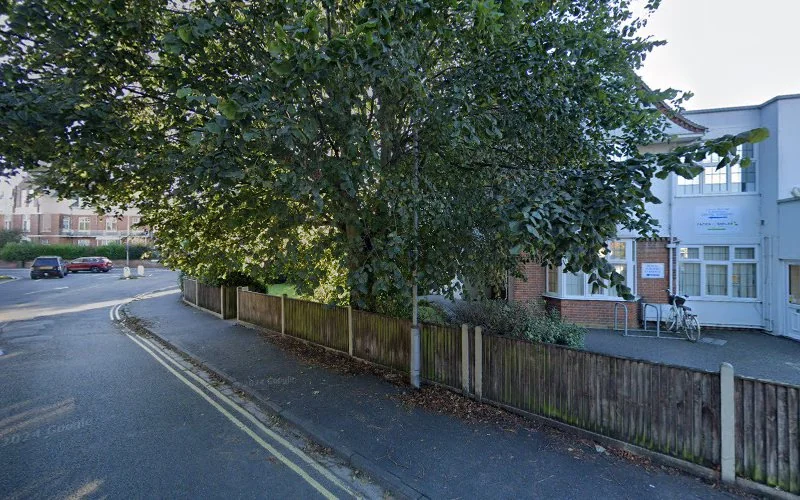 Faces & Smiles Lowestoft - Dental clinic in Lowestoft