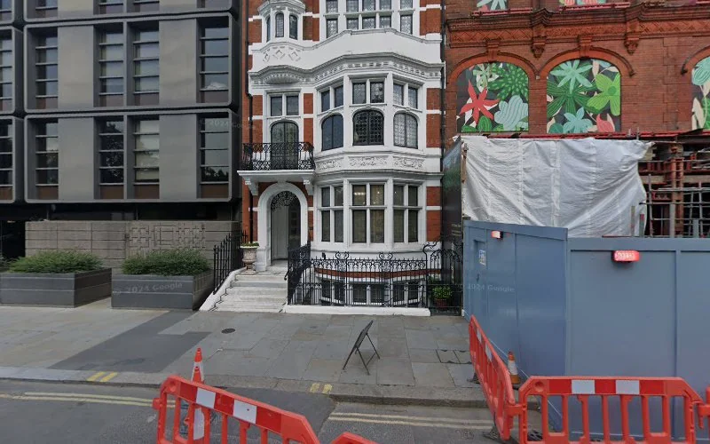 Paterson Dr G - Dental clinic in London