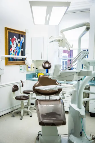 Guy and Favero Dental Clinic - Dentist in London