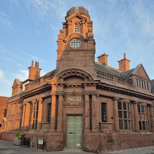 No.22 Implants & Aesthetic Dentistry - Dentist in Wirral