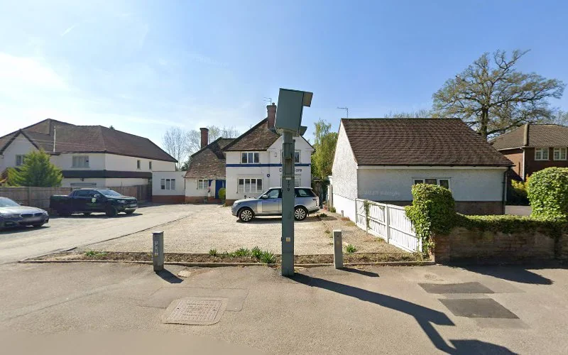 Mullish Mr Ar - Dentist in Watford