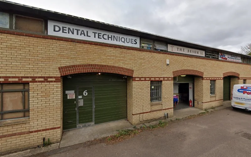 Dental Techniques - Dental clinic in Cambridge