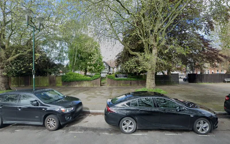 Evans Dr L - Dental clinic in Nottingham