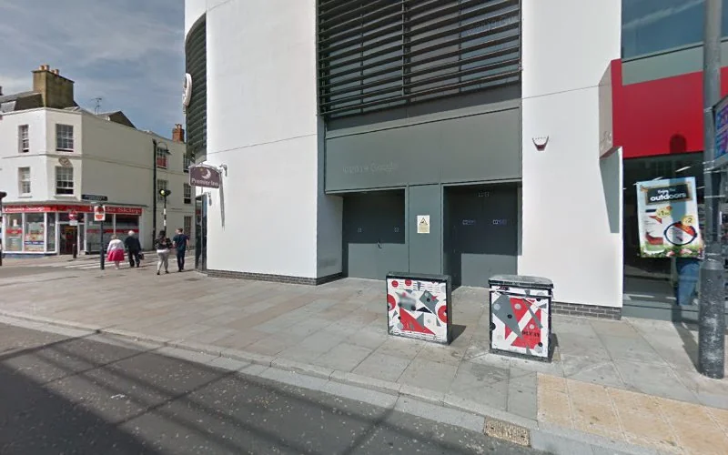 ADP Dental Company - Dental clinic in Cheltenham