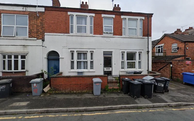 Devlin M N - Dental clinic in Crewe