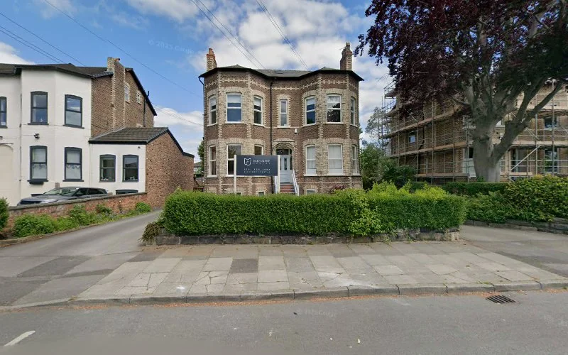 Docx P F - Dental clinic in Altrincham