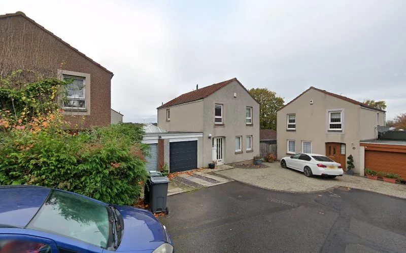 McCourt K - Dental clinic in Edinburgh