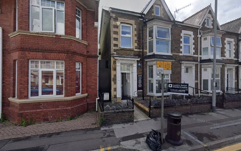 Owen C - Dental clinic in Neath