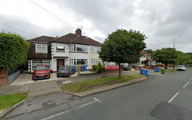 Dr Kathryn Ryan Restorative and Cosmetic Dentistry - Dentist in Liverpool