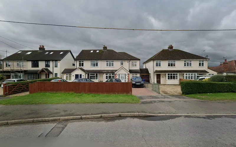 Dr Amir Mirzaei - Dentist in Kidlington