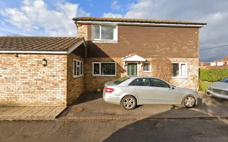 Hoskinson AE - Dental clinic in Great Missenden