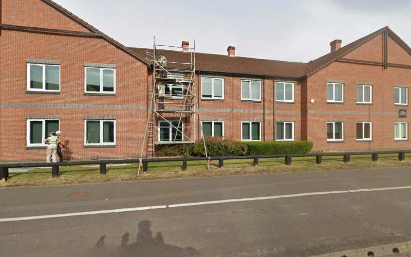 SG Dental and Implant Centre - Dental clinic in Burton-on-Trent