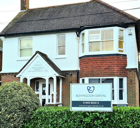 Bovingdon Dental - Dentist in Hemel Hempstead