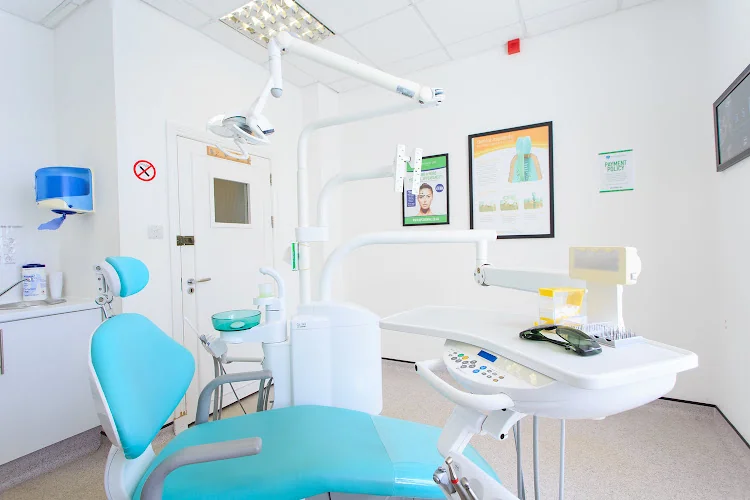 Woodstock Dental - Dentist in Lanark