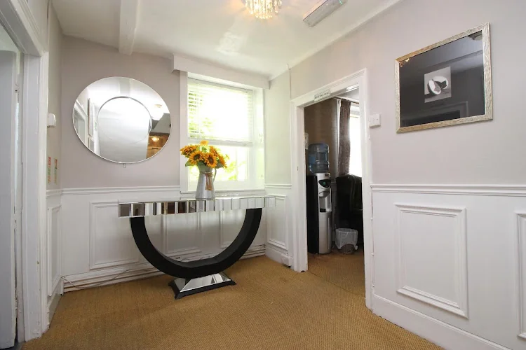 Fourways Dental & Aesthetics Clinic - Dental clinic in Sevenoaks