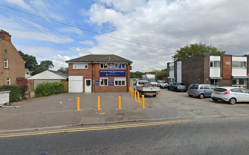 Bromley Road Dental Surgery/Oracle dental group - Dental clinic in Colchester