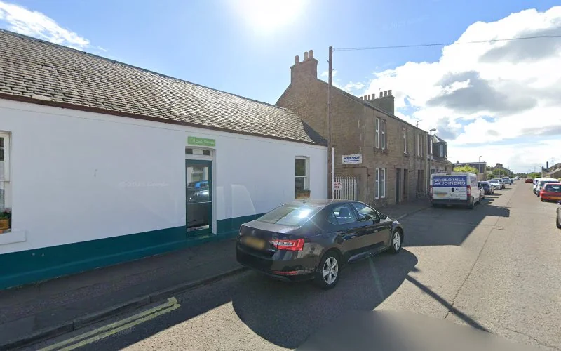 Laws Dental - Dental clinic in Carnoustie