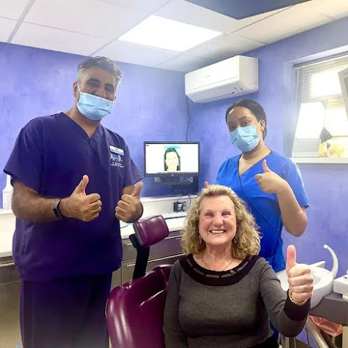 Care Dental Surgery Leicester (Dental Implant Clinic and Specialist Dental Clinic) - Dentist in Leicester