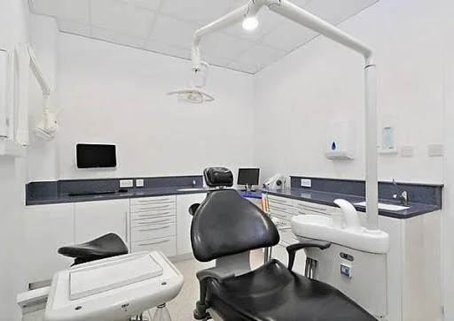 Clapham South Dental Centre - Dentist in London