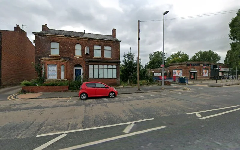 Dental Technicians - Dentist in Manchester