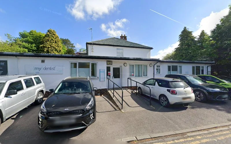 Jamieson R - Dental clinic in Stockport