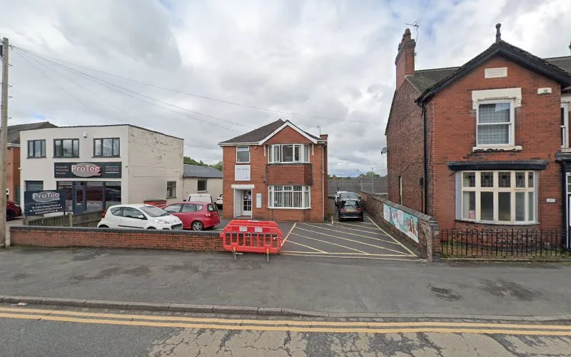 Dr. Reham Moawad - Cosmetic dentist in Stoke-on-Trent