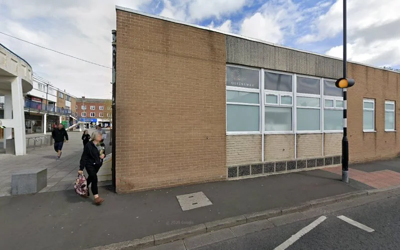 Dr B Smith - Dentist in Billingham