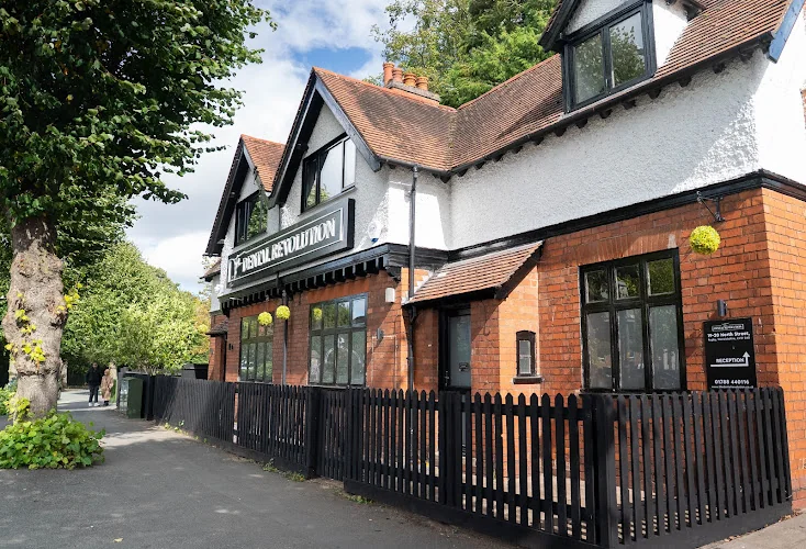 The Dental Revolution - Dentist in Rugby