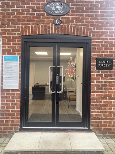 Westbrook House Dental & Implant Centre - Dentist in Newbury