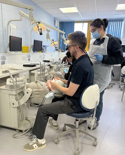 DDC Dental Courses - Dental school in Milton Keynes