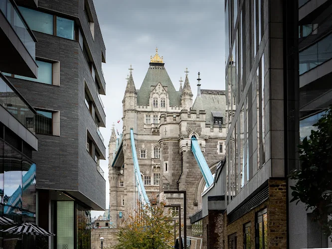 QUARTZ DENTAL - Dental clinic in London