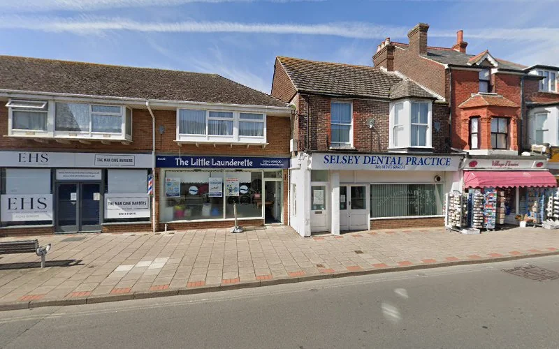 Sabah Mahmoud - Dentist in Chichester