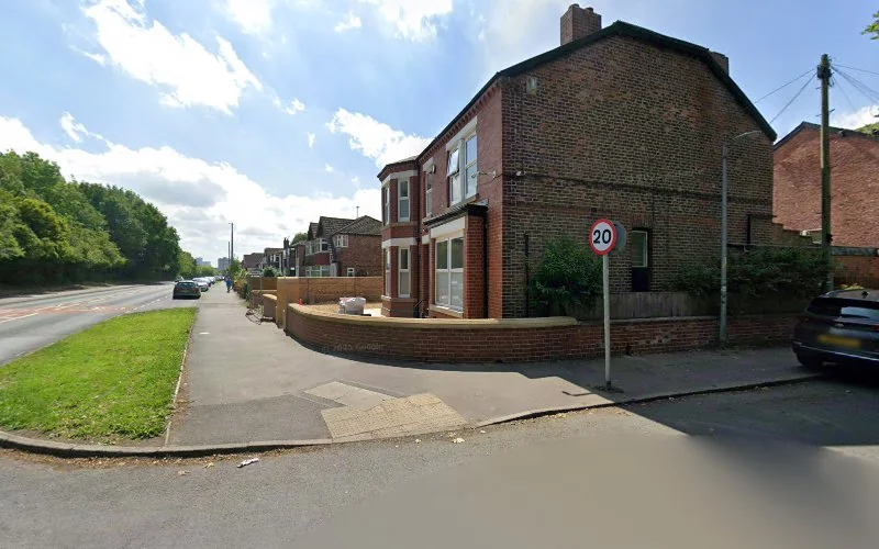 Simon Taylor Dental - Dental clinic in Salford