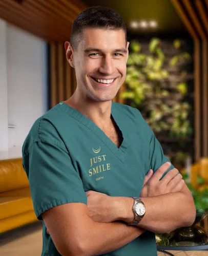 Just Smile Dental - Dentist in Exeter