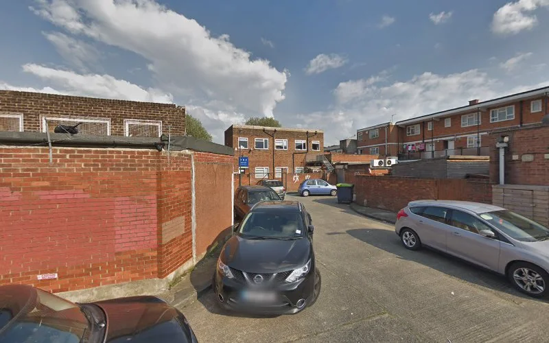 P S P Dental Co Ltd - Dental clinic in Belvedere