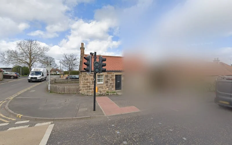 Simpson C H - Dental clinic in Longniddry