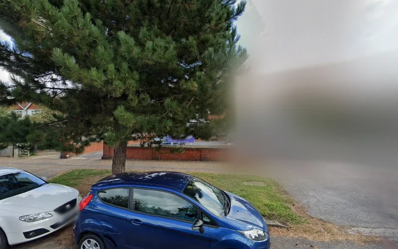 C Turpin-Fielden Miss - Dentist in Worthing