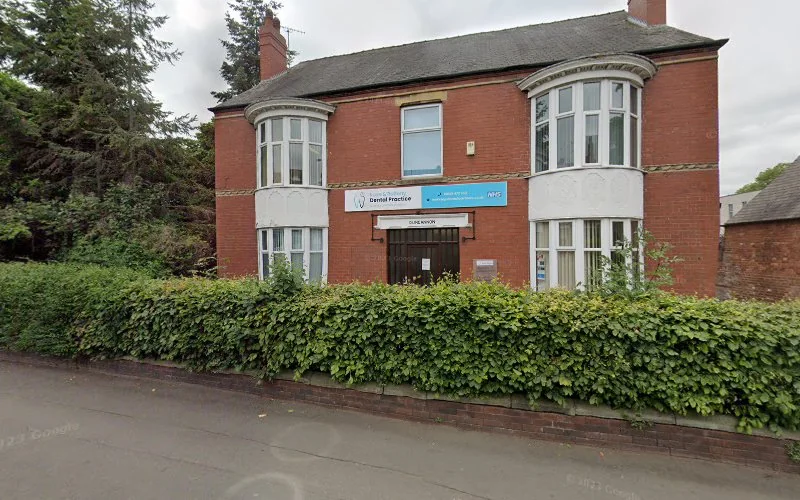 Dungannon Dental Surgery - Dental clinic in Worksop