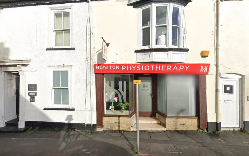 Dorran P - Dental clinic in Honiton