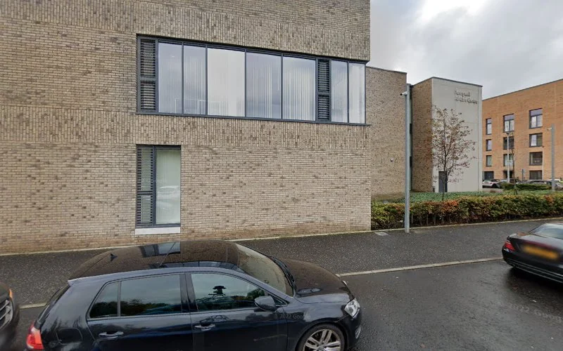 Craigroyston Dental Clinic - Dental clinic in Edinburgh