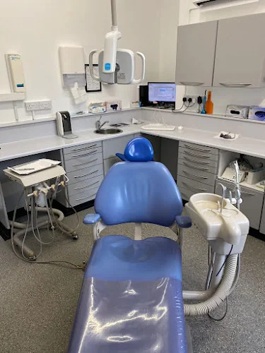 London Road Dental Practice - Dental clinic in Newark