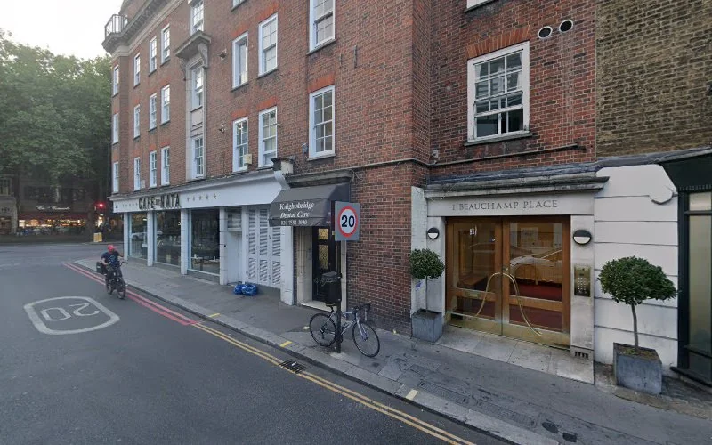 Franks & Gold Dental Practice - Dentist in London